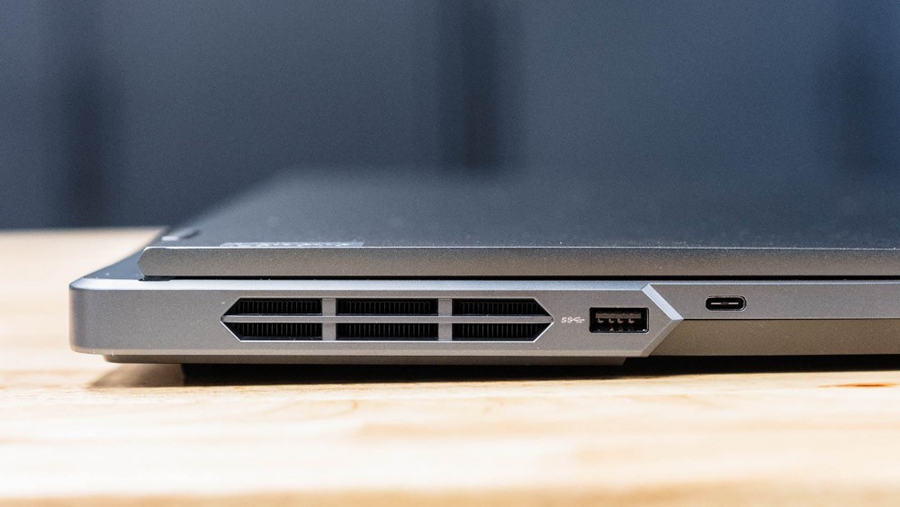 Vents and ports on the Lenovo Legion Pro 5i Gen 8