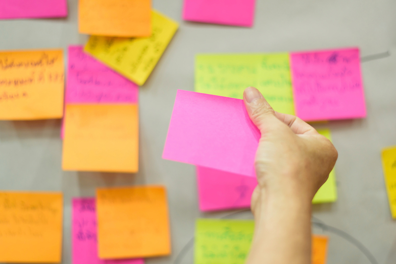 Post-its | Shutterstock